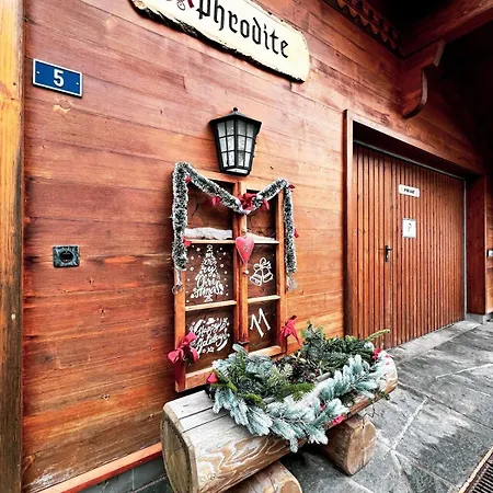 Aphrodite West Magnificent Eiger View Apartment *