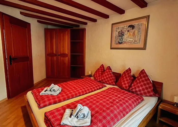 Aphrodite West Magnificent Eiger View Apartment *