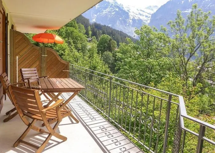 Aphrodite West Magnificent Eiger View Apartment Grindelwald
